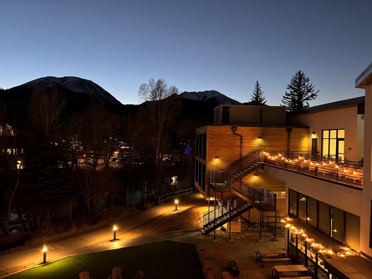 The Block Hotel & Commons Silverthorne Extérieur photo